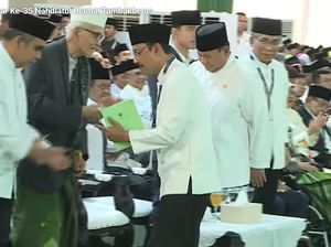 Momen Perang Dingin Gus Ipul dan Gus Yahya di Pembukaan Muktamar ke-35 NU