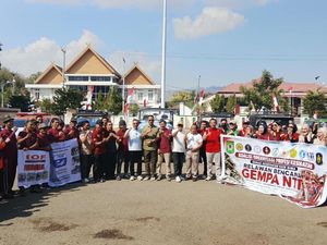 Bantu Korban Gempa NTT, Pemkot Bima Kirim Relawan, Logistik, dan Kendaraan