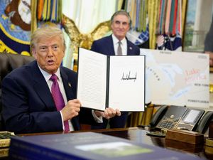 Trump Ganti Nama Danau Ontario Jadi Danau Amerika, PM Kanada Marah!