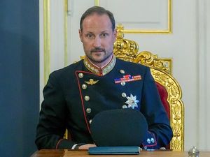 Raja Harald V Meninggal, Ini Sosok Pangeran Norwegia yang Akan Naik Tahta