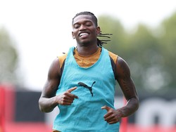 Leao ke Istanbul Hari Ini, Selangkah Lagi Jadi Pemain Galatasaray