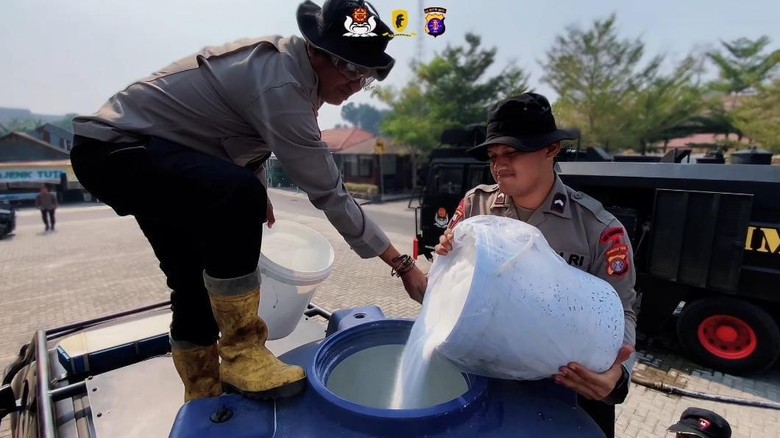 Uji Powder Pemutus Api, Persempit Gerak Karhutla di Lahan Gambut