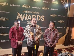 Stunting Merangin Turun Jadi 9,6%, Bupati M Syukur Raih detikSumatera Awards