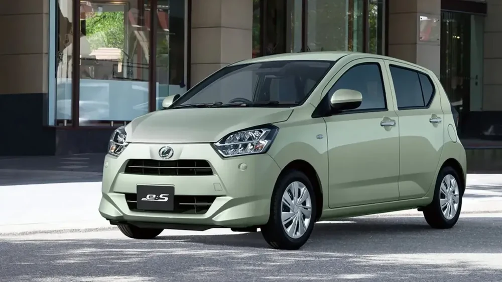 Daihatsu Gebrak Pasar Mobil Super Irit