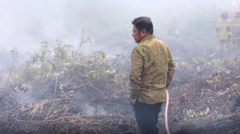 Temukan Lokasi Karhutla Saat Tinjau Tol Palindra, Herman Deru Ngaku Kesal