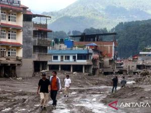 91 Warga Malaysia Hilang Kontak di Tengah Banjir Bandang Nepal dan China