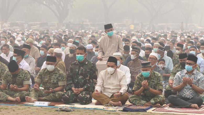Asap Karhutla Kepung Pontianak, Ini 5 Cara Lindungi Diri Menurut Dokter Paru