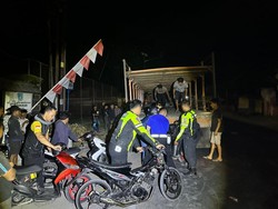 Remaja Balap Liar di Polman Tabrak Polisi Saat Dirazia, 36 Motor Diamankan