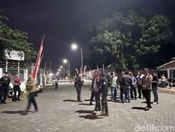 Negosiasi Buntu, Aksi Protes PT MMP Bosowa Nyaris Ricuh