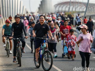 Antusiasme Warga Tak Surut, CFD Bekasi Dipadati Pesepeda hingga Pelari