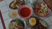 Video Kopitiam Zaman Now: Pas Buat Ngopi, Pas Buat Makan Kenyang Juga!