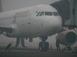 Kebakaran Hutan Bikin Napas Sesak, Penerbangan Batal, Bandara Rugi Rp 1 M