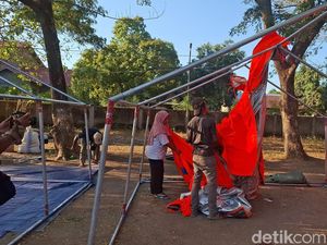 320 Pengungsi Gempa Nagekeo Dipulangkan, BNPB Pastikan Logistik Terpenuhi