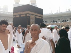 Cerita Mbah Purgi Asal Klaten Kesampaian Umrah Naik Onthel