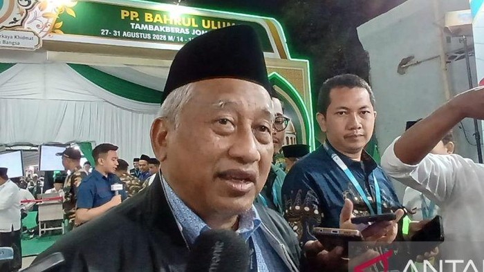 Muktamar NU Sepakat Ubah Mekanisme Pemilihan Ketum PBNU Pakai Mekanisme AHWA Sekretaris Steering Committee (SC) Muktamar Ke-35 Nahdlatul Ulama (NU) Prof. Dr. Ir. Mohammad Nuh di Jombang, Jawa Timur. Peserta muktamar menyetujui perubahan mekanisme pemilihan Ketua Umum Pengurus Besar Nahdlatul Ulama (PBNU) dari sistem one man o