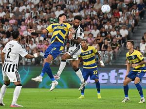 Juventus Vs Parma: Bianconeri Menang 2-0