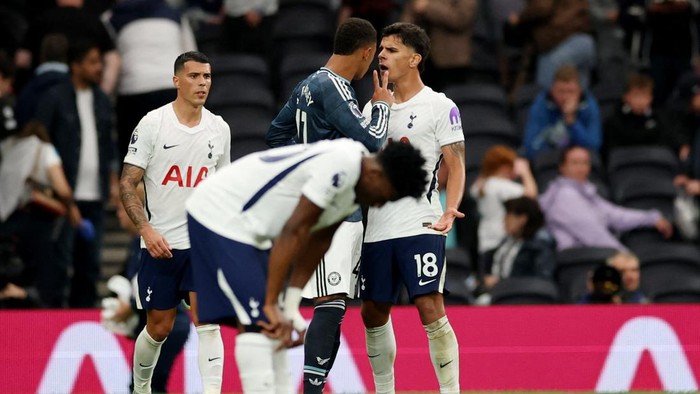 Tottenham Hotspur kembali menelan kekalahan di Premier League 2026/2027. Menjamu Newcastle United pada pekan kedua, The Lilywhites harus mengakui keunggulan tim tamu dengan skor 0-2 di Tottenham Hotspur Stadium, Sabtu (29/8/2026) malam WIB. REUTERS