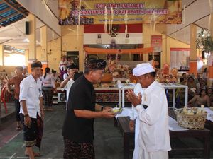 Pemkab Buleleng Salurkan Bantuan Rp 516 Juta untuk Ngaben Massal 2026