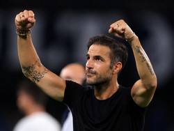 Como kembali memimpin di menit ke-34. Kali ini Anastasios Douvikas yang membobol gawang Napoli dengan tembakan kaki kanannya, memanfaatkan kesalahan lini belakang lawan. Skor 2-1 bertahan hingga peluit akhir babak kedua dibunyikan. REUTERS/Guglielmo Mangiapane 