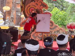 Antusiasnya Siswa di Klungkung Belajar Lukis Wayang Kamasan