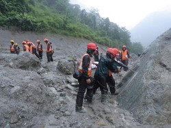 Video: Korban Tewas Banjir Bandang Nepal-Tibet Tembus 939 Orang