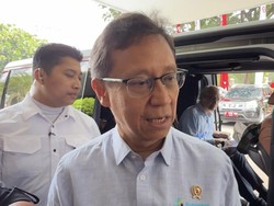 Respons Menkes soal Viral Sekolah Tetap Masuk di Tengah Karhutla-Disebut demi MBG