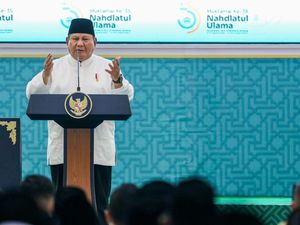 Prabowo Ucapkan Selamat Ultah ke-64 untuk Zulhas di Penutupan Muktamar NU