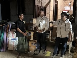 Kebakaran Desa Sade, PNM Bantu Nasabah Mekaar Lewati Masa Sulit