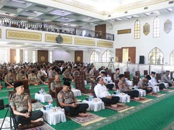 Polda Jatim Gelar Maulid Nabi untuk Perkuat Iman dan Integritas Personel