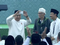 Video Prabowo Terima KTA NU Seumur Hidup di Penutupan Muktamar ke-35