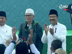 Prabowo Dapat Kartu Anggota NU Seumur Hidup di Penutupan Muktamar ke-35