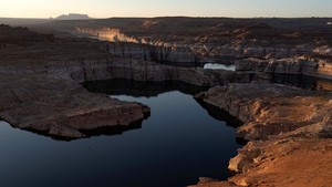 Lake Powell Mengering, Krisis Air Mengintai