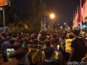 UGM Sebut Ada Upaya Benturkan Mahasiswa dan Warga Saat Demo di Jogja