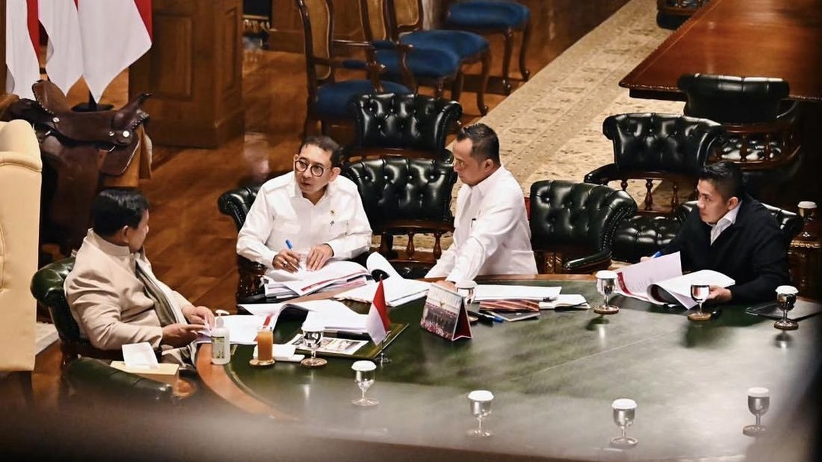 Fadli Zon Temui Prabowo di Hambalang Bahas Tanda Jasa Tokoh Nasional