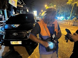 Warga Protes Parkir Konser Ponorogo Ditarik Rp 20 Ribu Tanpa Karcis