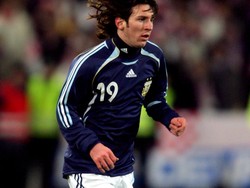 Gol pertama Messi untuk Argentina tercipta pada 1 Maret 2006 dalam laga persahabatan menghadapi Kroasia. Tim Tango kala itu tumbang 2-3. (Foto: PA Images via Getty Images/Adam Davy - EMPICS)