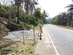 Sinkhole di Seblat Bengkulu Utara yang Semburkan Air Laut Ditutup