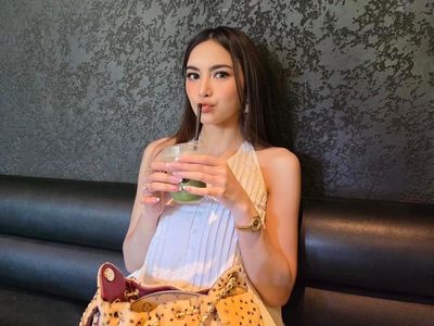 Mahalini Jago Masak dan Kulineran, Bikin Sop Iga hingga Minum Matcha di Kafe