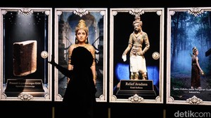 Menelusuri Kisah Candi Borobudur Lewat Pameran Imersif