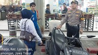 Geger Motor Misterius 3 Hari Parkir di Minimarket Lamongan, Ini Kasusnya