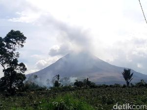 6 Gunung Api Erupsi Beruntun Akhir Agustus, PVMBG: Tak Ada Bukti Saling Picu