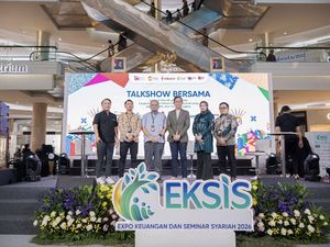 Kolaborasi Prudential Syariah-OJK Perkuat Ekosistem Keuangan Syariah