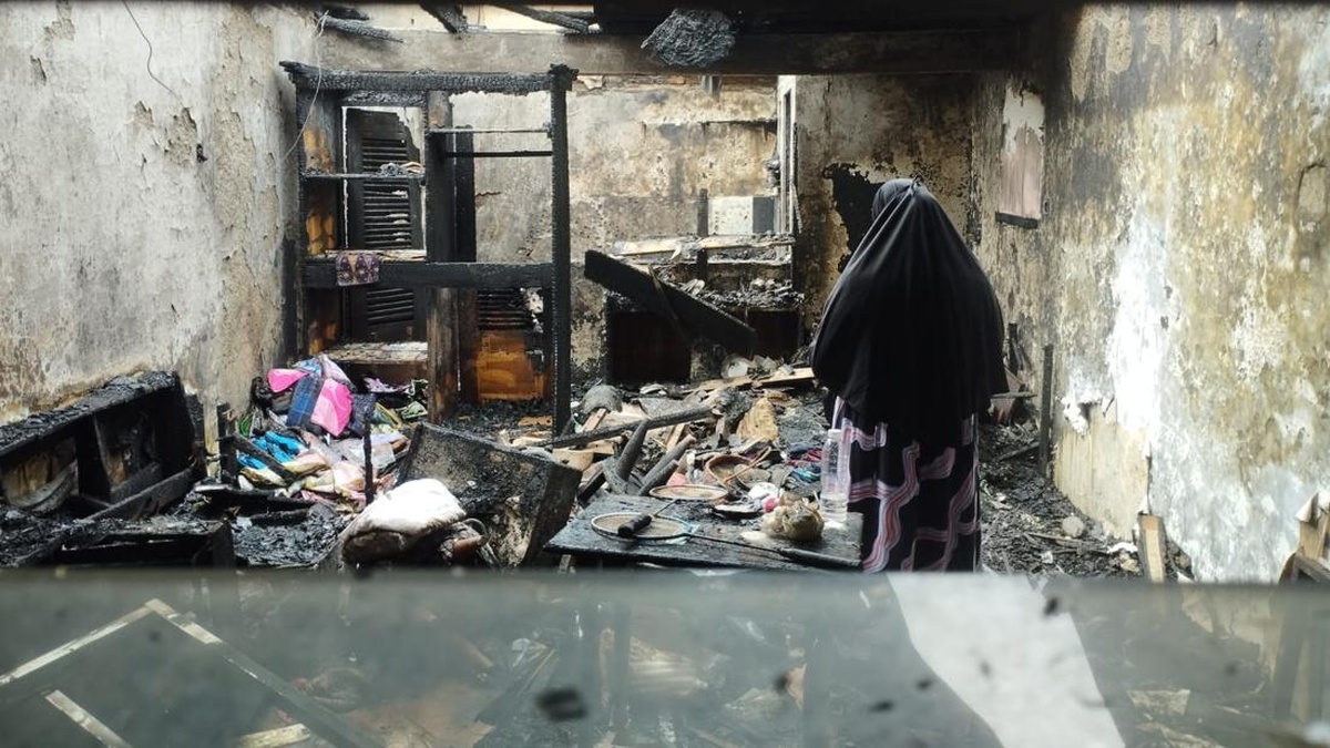 Kebakaran Dahsyat di Gambir Jakpus Hanguskan 114 Rumah Warga