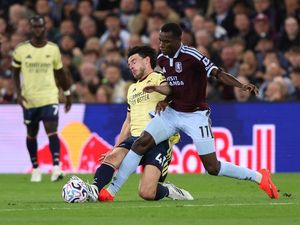 Aston Villa Vs Arsenal Masih 0-0 di Babak Pertama