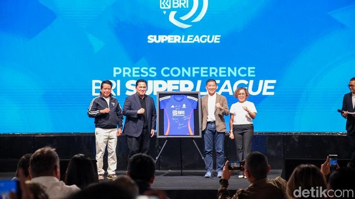 Super League 2026 resmi diluncurkan di SCTV Tower, Senayan, Jakarta Selatan, Selasa (1/9/2026). Kompetisi kasta tertinggi sepak bola profesional Indonesia tersebut akan mulai bergulir pada 4 September 2026.
