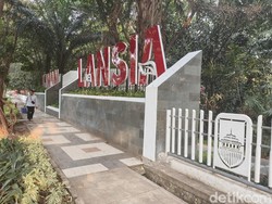 Taman Tematik Bandung yang Kini Berpagar Tinggi