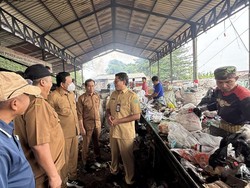 Komitmen Pemkab Sidoarjo Kelola Sampah hingga Raih Penghargaan