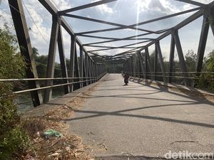Sudah Ditinjau Menteri tapi Tak Kunjung Diperbaiki, Jembatan Bakong Memprihatinkan