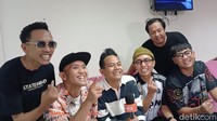 Sumber Cuan Baru, Yadi Sembako Cs Bikin Boyband Komedi