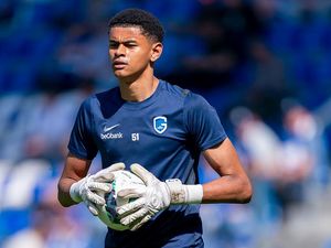 Liverpool Gaet Kiper Muda Belgia